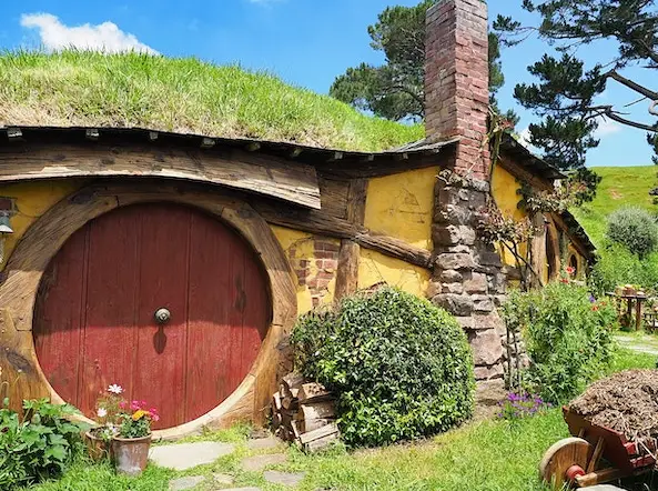 How to Build a Hobbit House