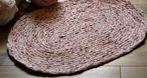 How to Make a Braided Rug Out of Old Sheets?